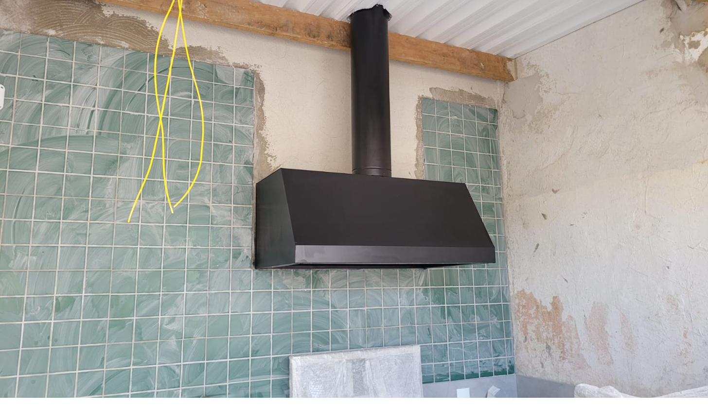 Trabalho de calha instalado pela A.B.S. Calhas